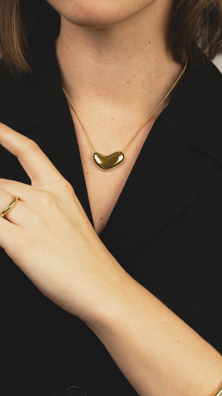 Veyna Necklace