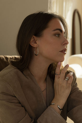 Maia Hoops