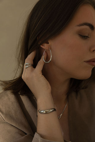 Maia Hoops