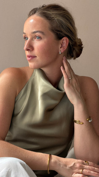 Leila Bangle