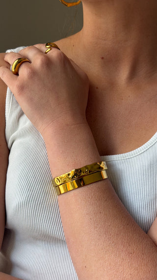 Wave Bangle