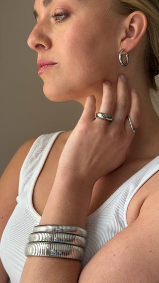 Maev Bangle M