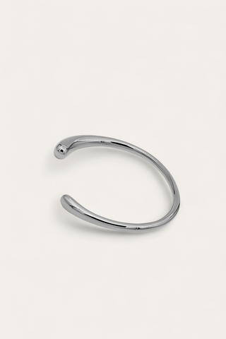 Leila Bangle