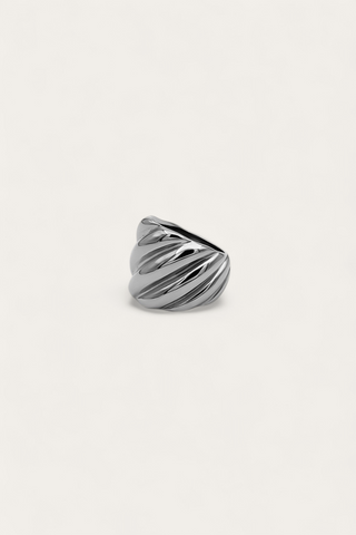 Vaela Ring